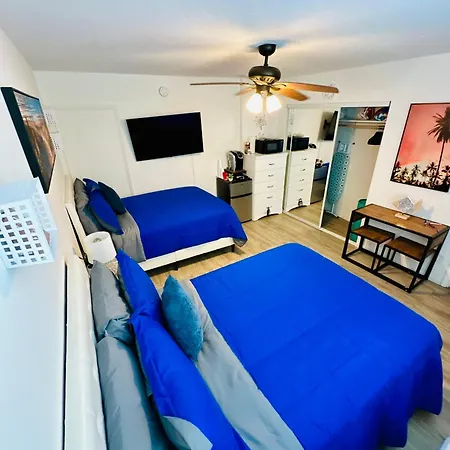 Superior Beach Studio With Pool Access And Free Parking Daytona Beach Exterior photo
